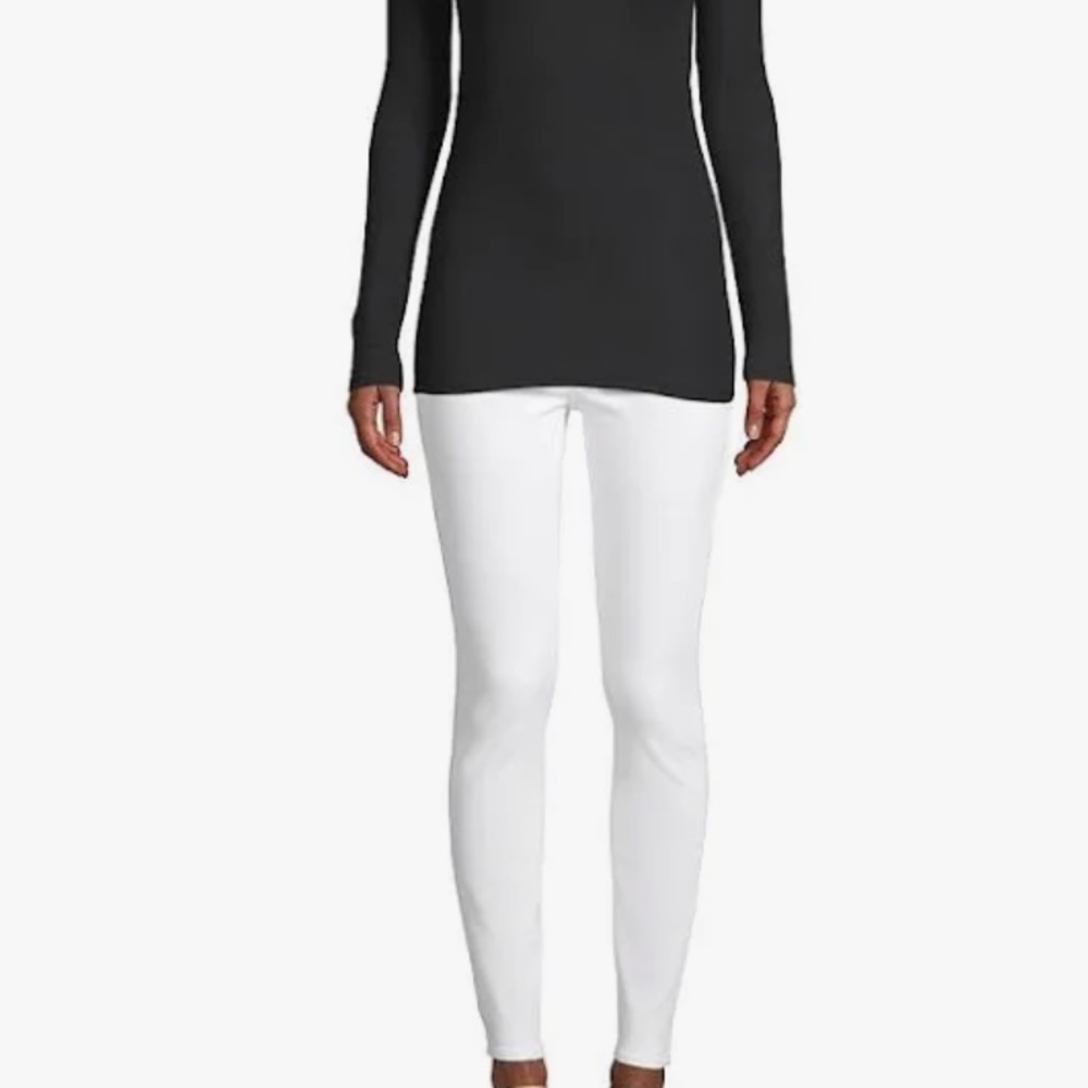 🔴Paige white skinny jeans size 25
